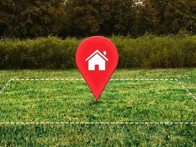 Imagem: O terreno possui 1m² de Área e está localizado em Linha