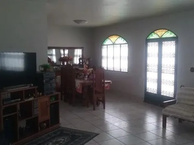 Imagem: Mega Casa em Bangu com 450 M², 5 Quartos