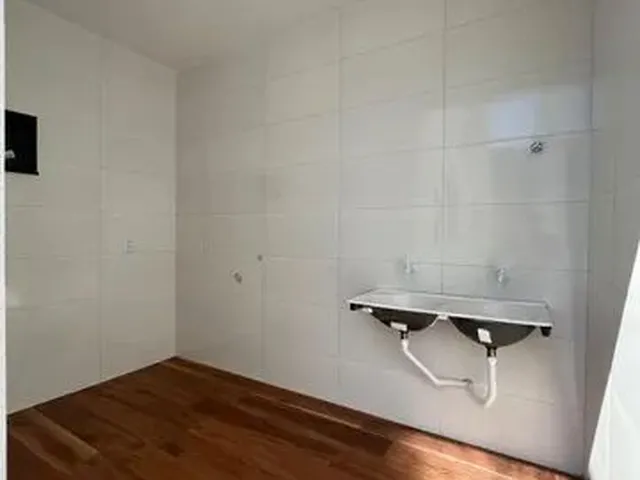 Imagem 2: Casa para Venda em Goiânia, Parque das Amendoeiras, 3 Dormitórios, 1 Suíte, 2