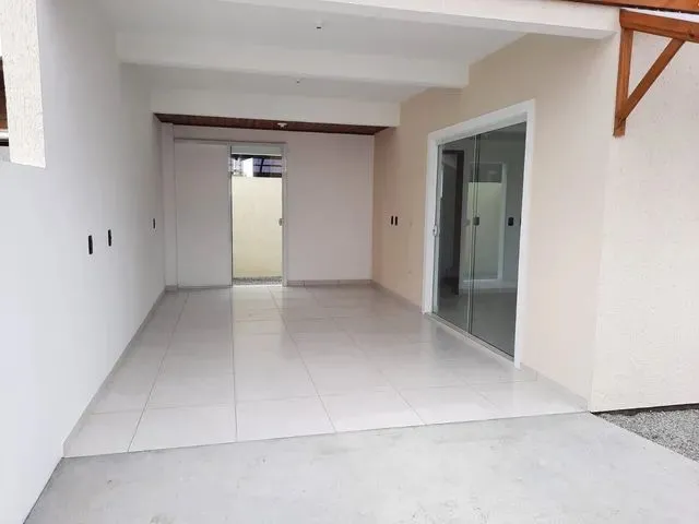 Imagem 5: Casa para Aluguel Anual com 3 Dormitórios, Sendo Uma Suíte no Campeche-Florianópolis/Sc