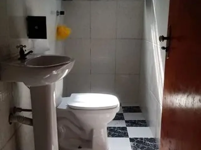 Imagem: Aluguel - Casa de 4 Cômodos em Barueri