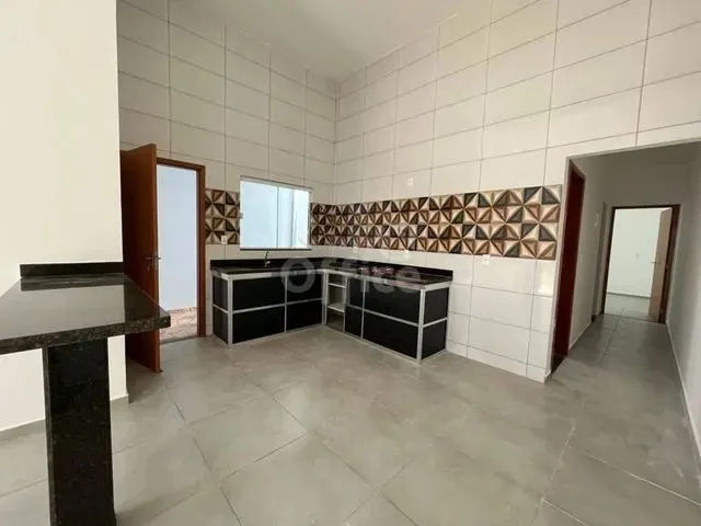 Imagem 2: Aluga Casa Particular com 3 Meses de Calção