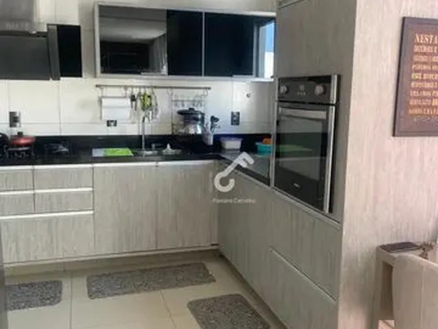 Imagem 1: Caji, Lauro de Freitas. Duplex Alto Padrão com 6 Quartos Sendo 4 Suítes em Condomínio