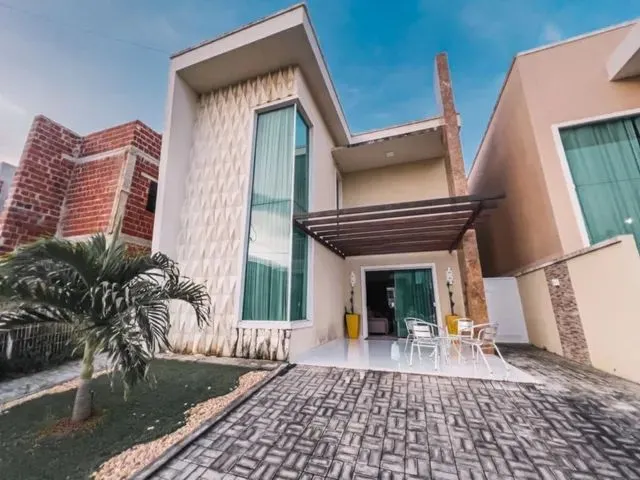 Imagem: Casa a Venda no Condomínio Jardins da Serra