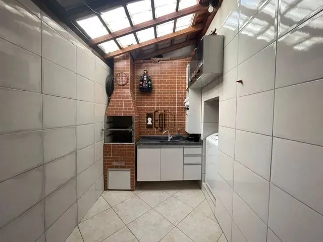 Imagem 4: Linda Casa Duplex com 2 Quartos e Varanda Gourmet com Churrasqueira !!
