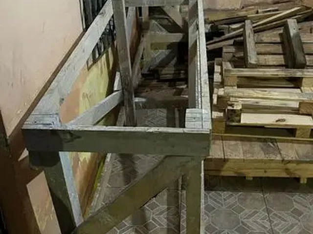 Imagem 2: Balcão de Madeira