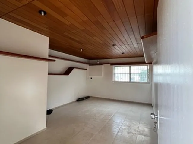 Imagem 2: Vendo Sala no Começo da Santos Dumont