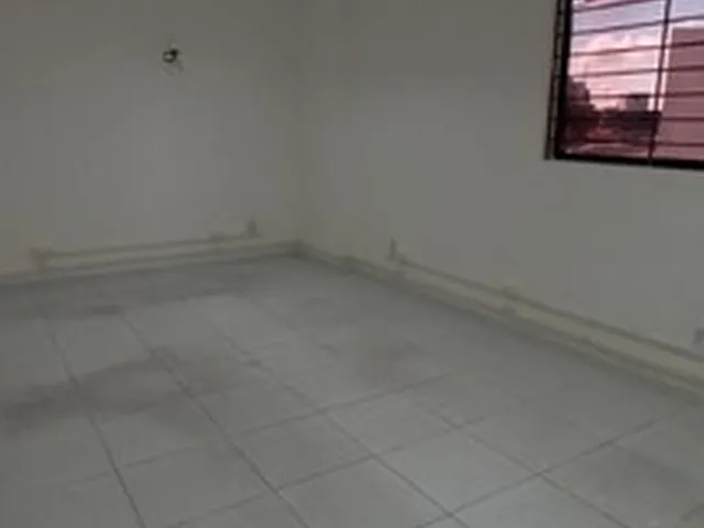 Imagem 3: Ampla Sala com 51M2, 3 Ambientes, Recepção, Copa e Wc, Centro, Locação