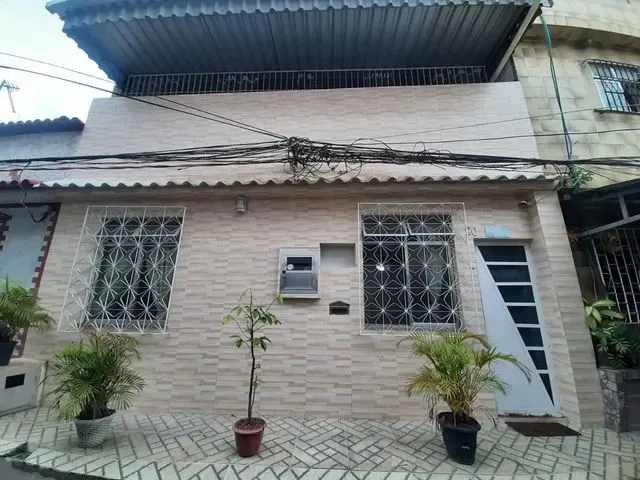 Imagem 1: Casa com 2 Quartos e Terraço na Rua Dona Clara. Pertinho da Praça do Patriarca
