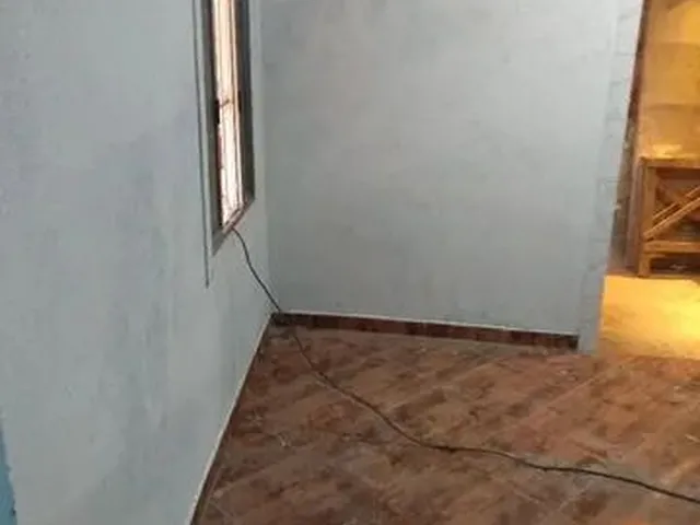 Imagem 2: Casa na Comunidade. Varanda, 100m² de Área, 1 Banheiroe2...