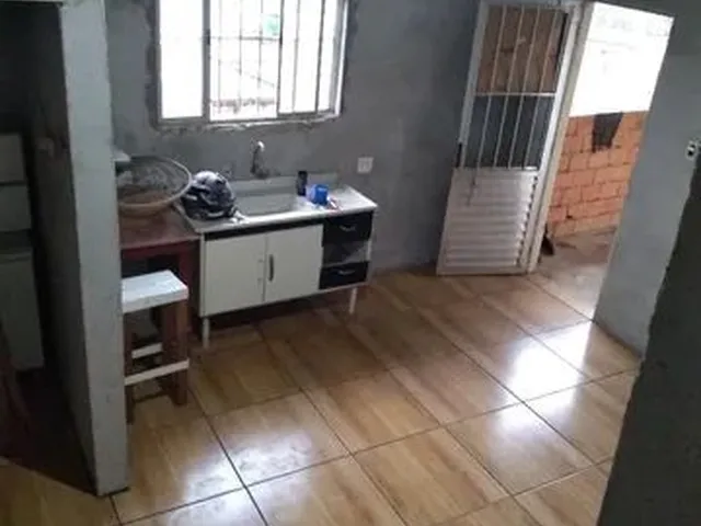 Imagem 4: Casa na Comunidade. Varanda, 100m² de Área, 1 Banheiroe2...