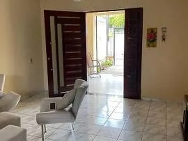 Imagem: G-Casa para Venda em Pirajá - Salvador