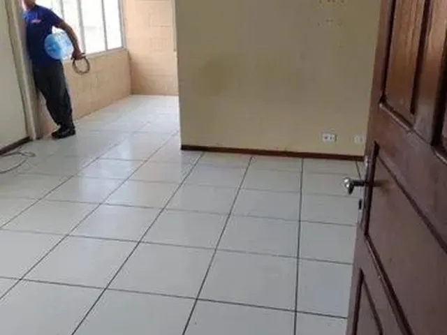 Imagem 7: Apartamento com 2 Dormitórios À Venda, 76 M² por R$ 130.000,00 - Casa Caiada