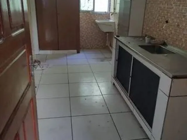 Imagem 8: Apartamento com 2 Dormitórios À Venda, 76 M² por R$ 130.000,00 - Casa Caiada