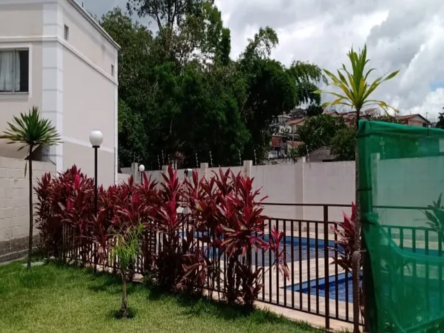 Imagem: O apartamento possui 2 Dormitórios, 1 Banheiro, 2 Vagas na