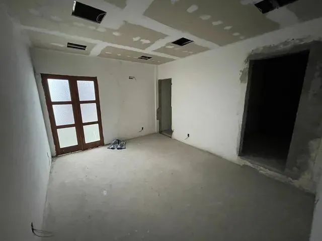 Imagem 6: Casa Comercial - 689,71 M² - Adrianópolis