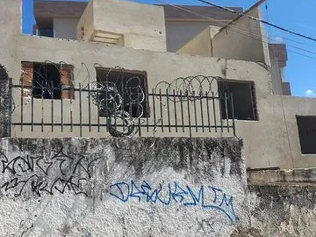 Imagem 5: Casa Geminada com Entrada Individual e 3 Quartos, Suíte e 2 Vagas no Bairro Planalto