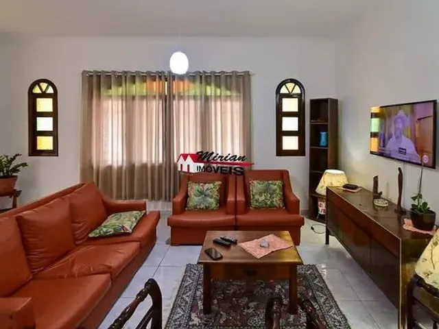 Imagem 13: Casa Próximo a Praia em Bairro Nobre