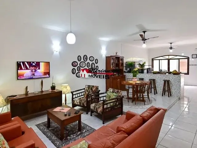 Imagem 9: Casa Próximo a Praia em Bairro Nobre