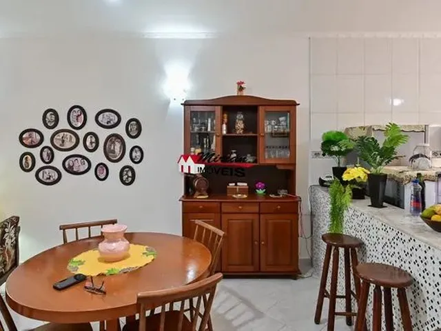 Imagem 5: Casa Próximo a Praia em Bairro Nobre