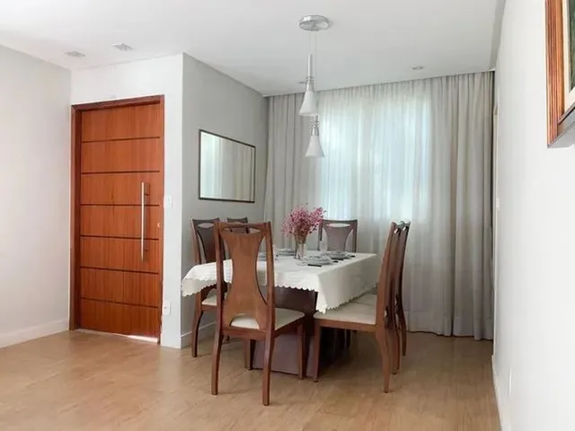 Imagem: Casa com 3 Quartos em Lourdes - Juiz de