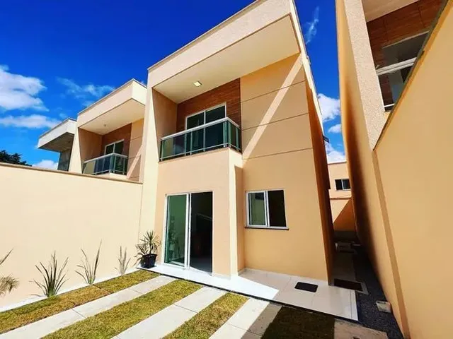 Imagem 3: Casa para Venda com 92 Metros Quadrados com 3 Quartos em Centro - Eusébio - Ce