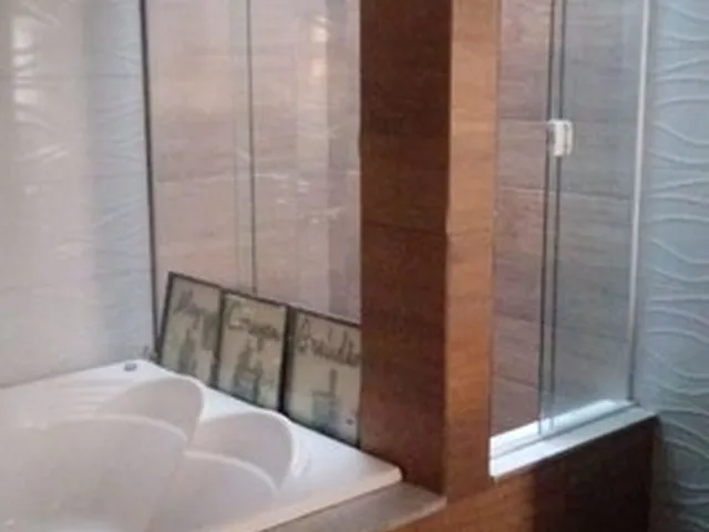 Imagem 10: Casa Duplex com Piscina na Aruana