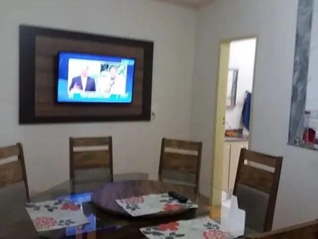 Imagem: Casa À Venda, 4 Quartos, 1 Suíte, 7 Vagas
