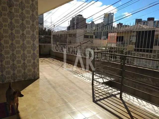 Imagem 2: Casa À Venda, 3 Quartos, 1 Suíte, 2 Vagas, Santo Antônio - Belo Horizonte/Mg