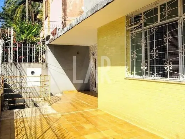 Imagem 4: Casa À Venda, 3 Quartos, 1 Suíte, 2 Vagas, Santo Antônio - Belo Horizonte/Mg