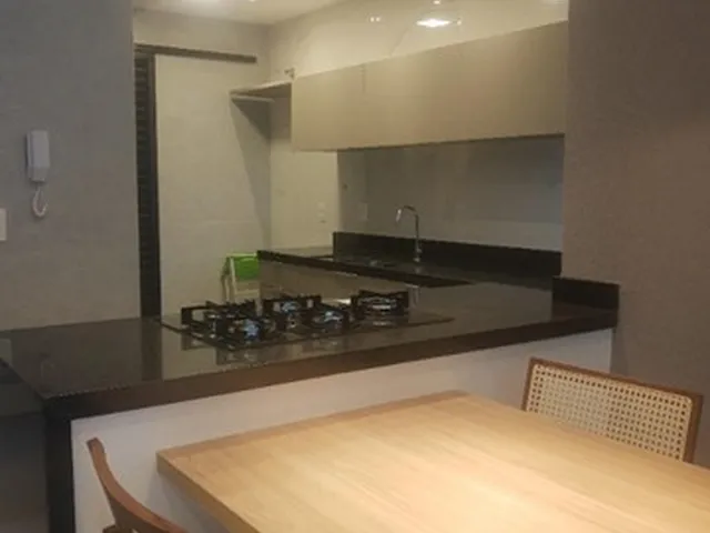 Imagem 2: Casa Duplex em Condomínio no Antares