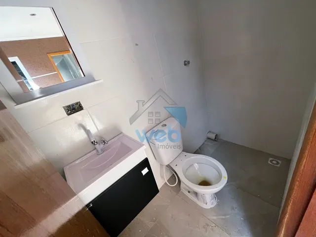 Imagem 4: Sobrado À Venda na Região do Vitória Régia, no Bairro Cic, com Dois Quartos, Sala