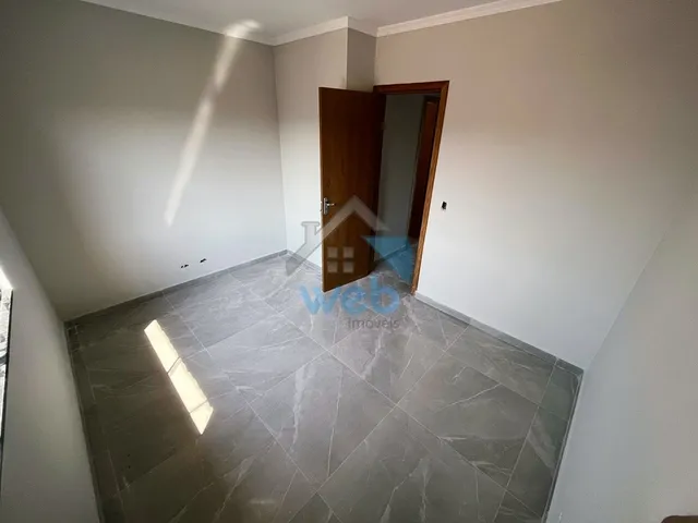 Imagem 6: Sobrado À Venda na Região do Vitória Régia, no Bairro Cic, com Dois Quartos, Sala