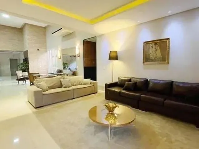 Imagem: Casa com 4 Dormitórios para Alugar, 345