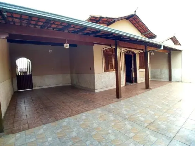 Imagem: Casa com 5 Dormitórios para Alugar em Contagem