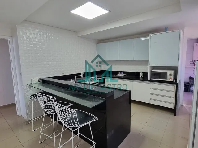 Imagem 15: Apartamento Cobertura, com Vista para o Mar, 217m²´e Suíte Master com Hidro - Maceió