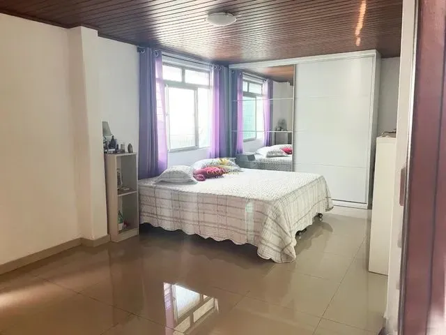 Imagem 2: Curitiba - Casa Padrão - Guabirotuba