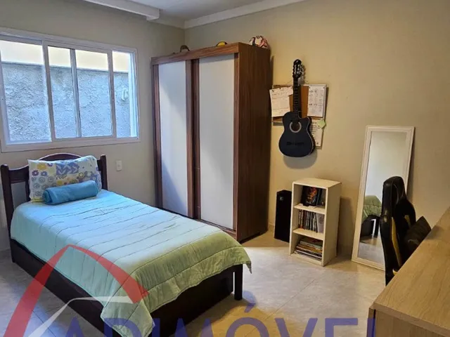 Imagem 13: Casa Duplex em Condomínio Fechado na Serra!