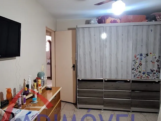 Imagem 13: Casa Duplex em Jardim Camburi! Com 5 Quartos, 1 Suíte, 4 Vagas, 214m²