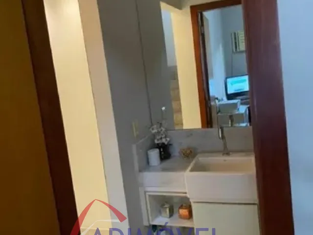 Imagem 6: Casa Duplex em Condomínio Fechado na Serra!