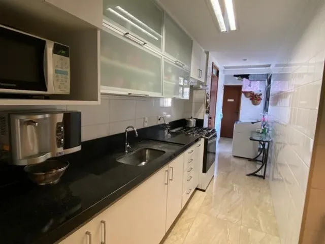 Imagem 10: Apartamento na Praia do Canto! Com 4 Quartos, 2 Suítes, 2 Vagas, 190m²