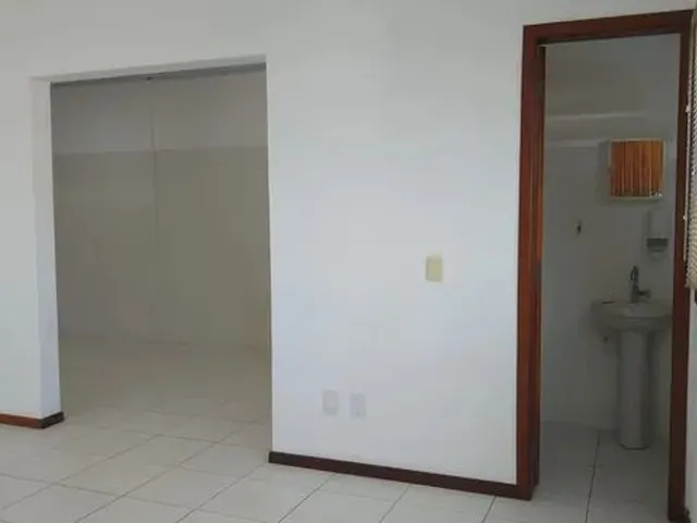 Imagem 3: Aluga Excelente Sala Comercial no Itacorubi!