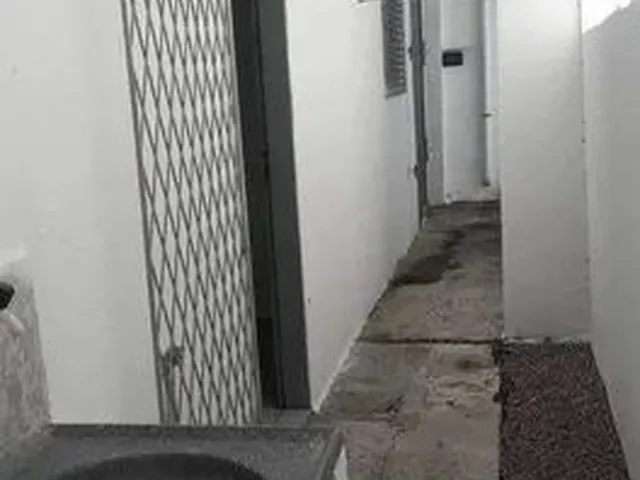 Imagem 15: Casa Grande com 4 Quartos e + 1 Casa Pequena