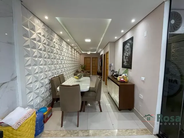 Imagem: Casa em condomínio para venda, toda reformada
