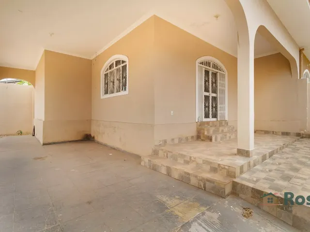 Imagem 5: Casa para venda, 4 quartos, sendo 2 suítes, Sugestão para Clinica e Residencial Bairro
