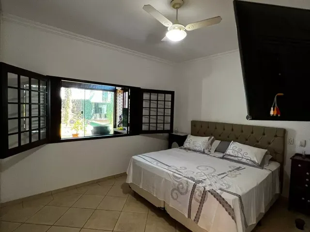 Imagem 2: Sobrado para venda, 5 quartos , Chapada Dos Guimarães
