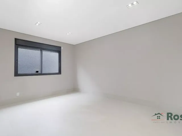 Imagem 2: Casa Térrea Para Venda, com 4 Suíte(s) sendo 1 Master, no Condomínio Supremo Itália