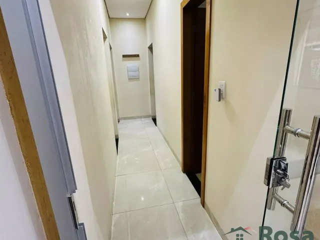 Imagem 1: Casa semi-mobiliada, 4 quartos sendo 2 suítes, Centro-norte, Varzea Grande