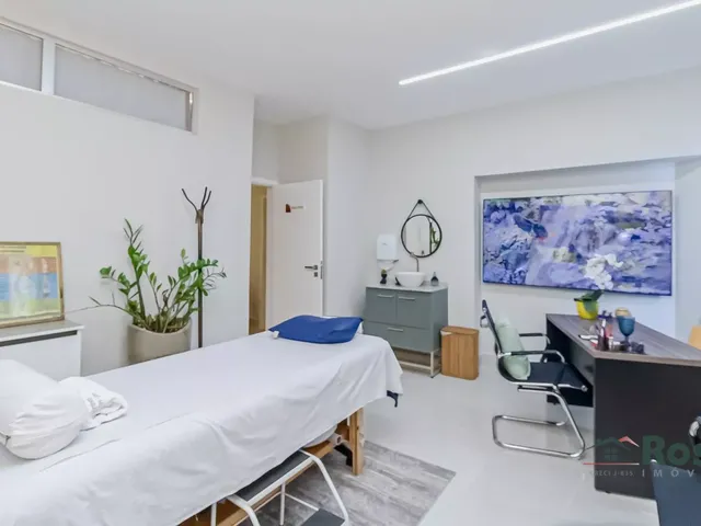 Imagem 2: Sala Comercial semimobiliada para Venda, com 5 ambientes, localizado na Av. Isaque