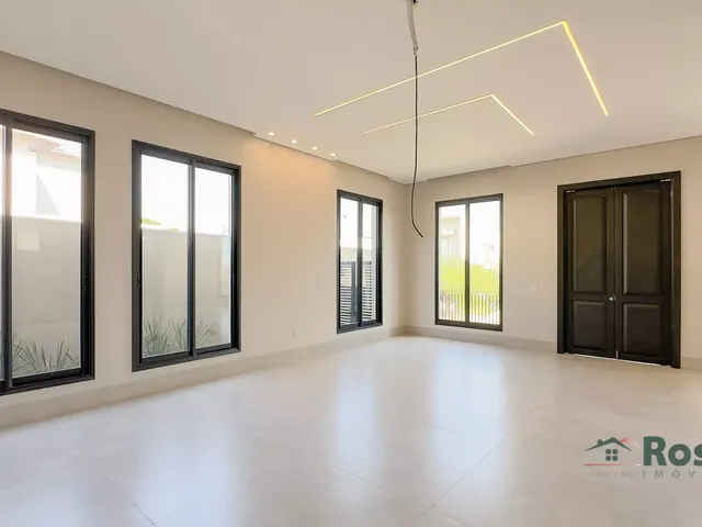 Imagem 10: Casa à venda fachada Neoclassica, com 4 suítes no CONDOMÍNIO VILLA JARDIM, Cuiabá